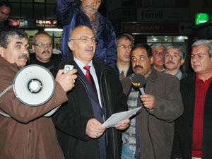 Türk-İş sürekli eylemde