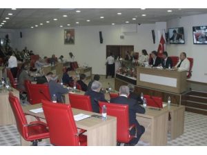 Aydın Belediye Meclisi Fesih Tehlikesiyle Karşı Karşıya