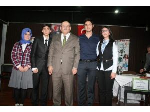 Bursa İl Öğrenci Meclisi'nin Yeni Başkanı Emirhan Demirbağ Oldu