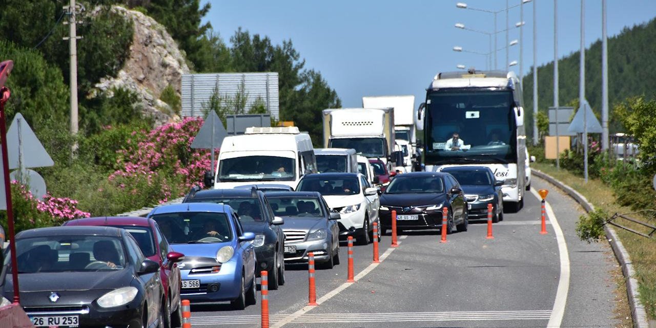 Konya-Ankara kara yolunda bayram yoğunluğu artıyor