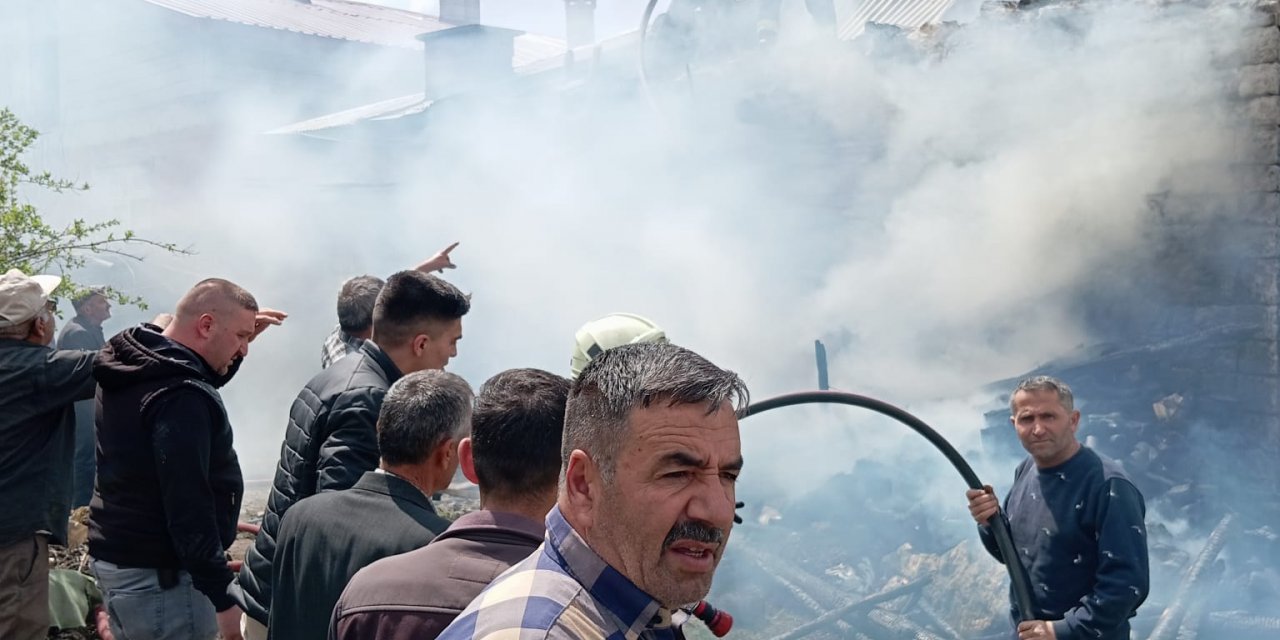 Beyşehir'de evde çıkan yangın söndürüldü