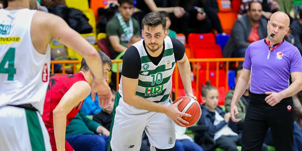 Moralsiz Konyaspor Basketbol  kocaeli’de galibiyet arayacak