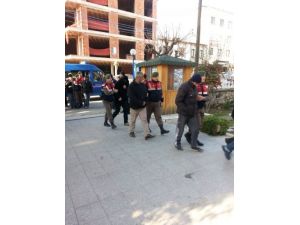 İnsan Kaçakçılığı Yapan Şebekeye 6 İlde Operasyon