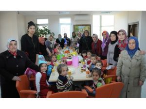 Nezaket Çocuklarından Yerli Malı Etkinliği