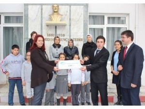 Serhat Koleji Öğrencilerinden Filipinli Afetzedelere Yardım