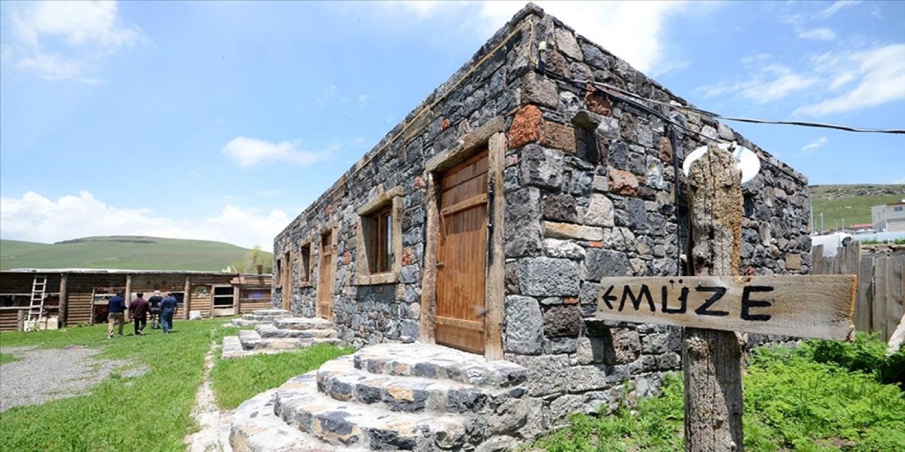 Koşapınar köyü Açık Hava Müzesi geçmişe yolculuk yaptırıyor