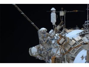 Rus Kozmonotlar 8 Saatlik Uzay Yürüyüşü İle Rekor Kırdı