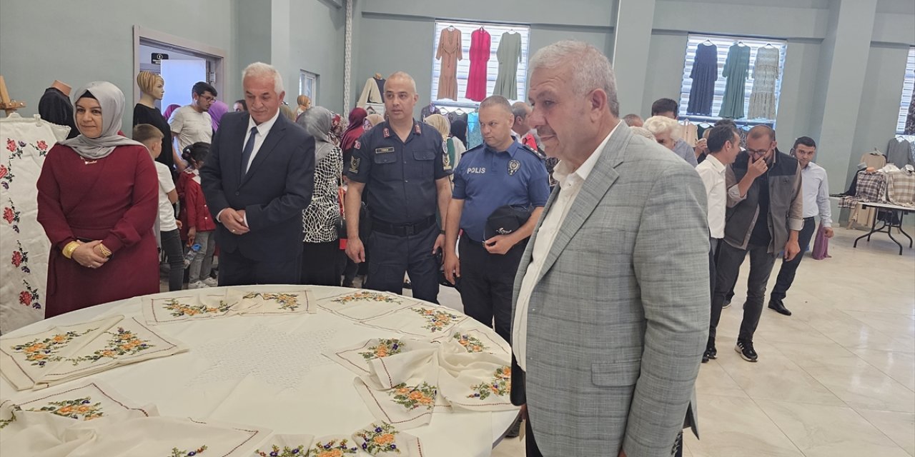 Güneysınır'da sergi açılışı