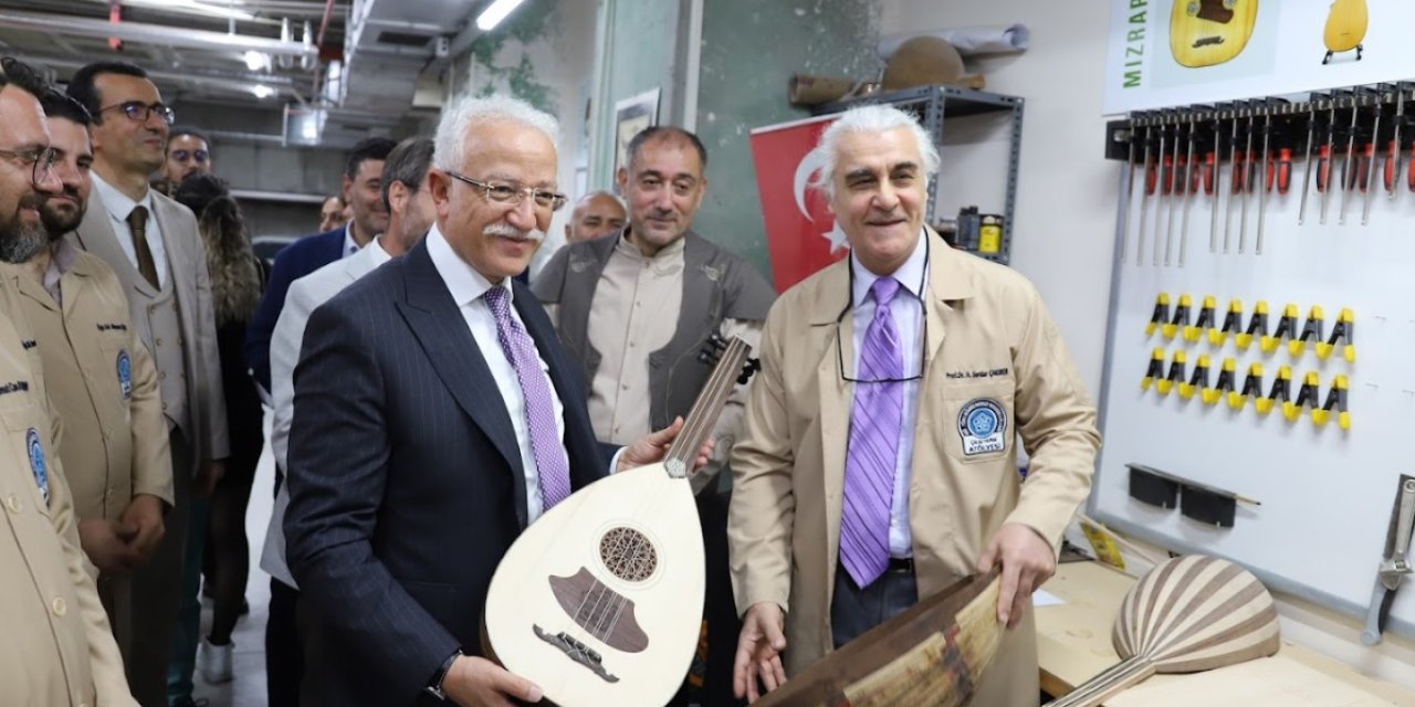 Konya'da üniversite atölye kurdu! Tüm müzik aletleri burada üretiliyor