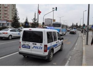 Uşak’ta Otobüsten Yanlışlıkla İndirilen Valiz Polisi Alarma Geçirdi