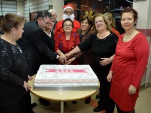 Huzurevinde Nişanlandılar