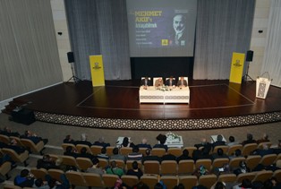Mehmet Akif  Konya'da anıldı