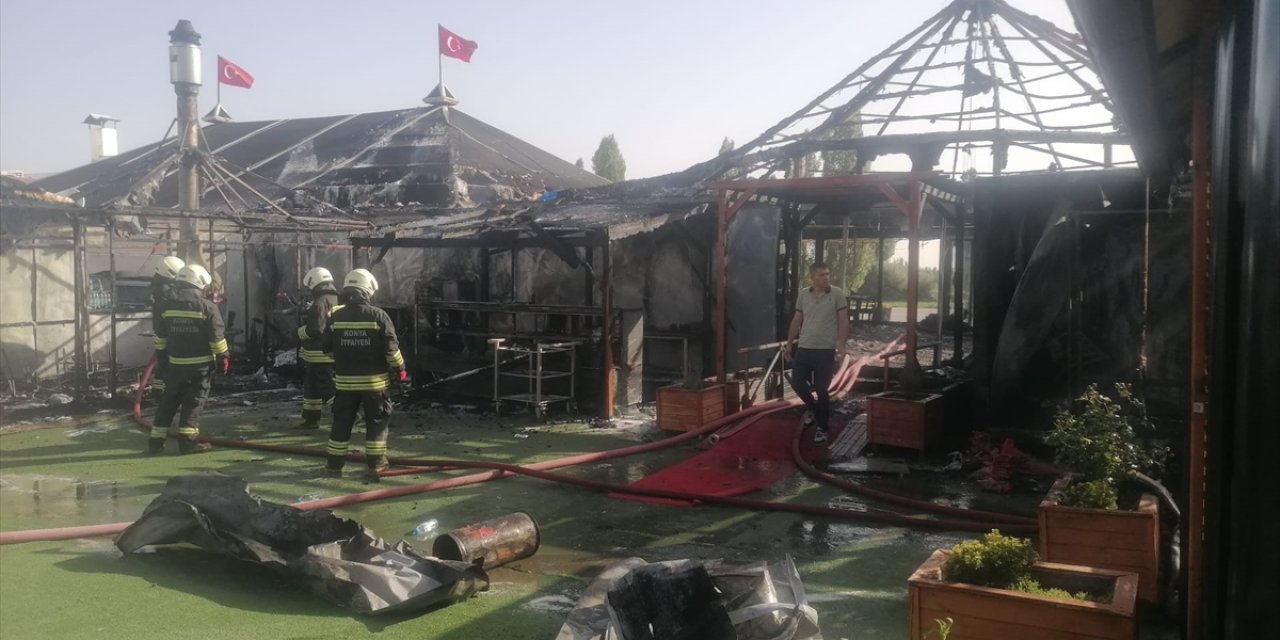 Konya'da restoranda çıkan yangın söndürüldü