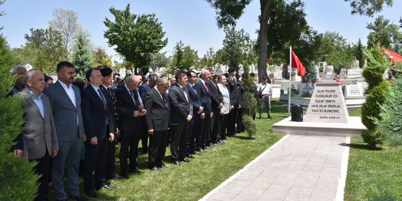 Karaman'da Kurban Bayramı arifesinde şehitlikler ziyaret edildi