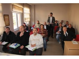 Osmanlıca Dil Kursu Sayesinde Tarihi Öğreniyorlar