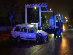 Ağaçlara çarparak durabildi