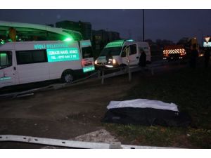 Otobüs Kazasında Ölenlerin Cesetleri Olay Yerinden Kaldırıldı