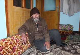 77'lik dede yalnızlığa terkedildi