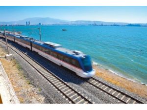 İzban'ın Yolcu Sayısı Yüzde 20 Arttı