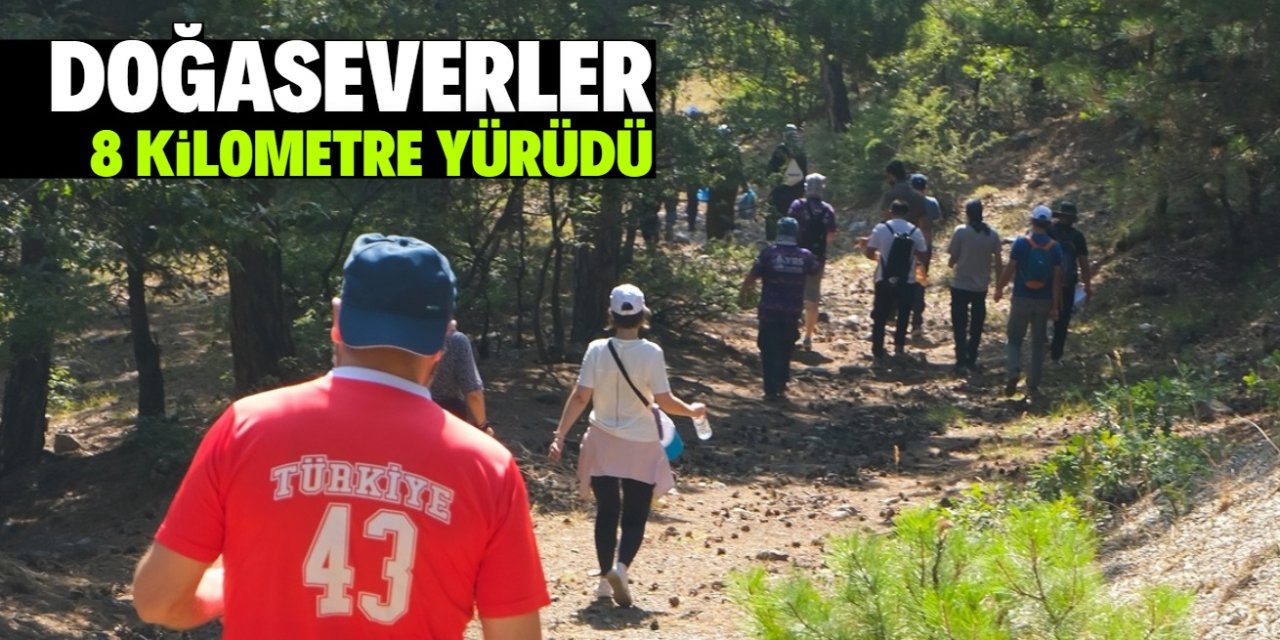 Konya'da doğaseverler 8 kilometre yürüdü