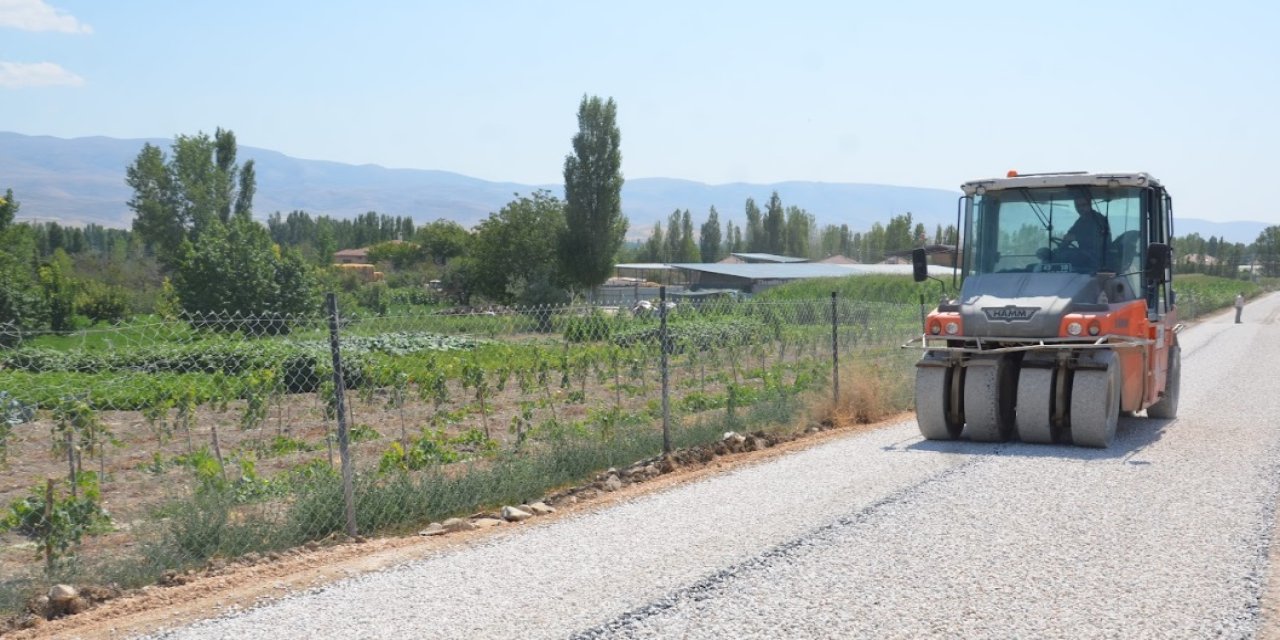 Ereğli’de soğuk asfalt çalışmaları sürüyor