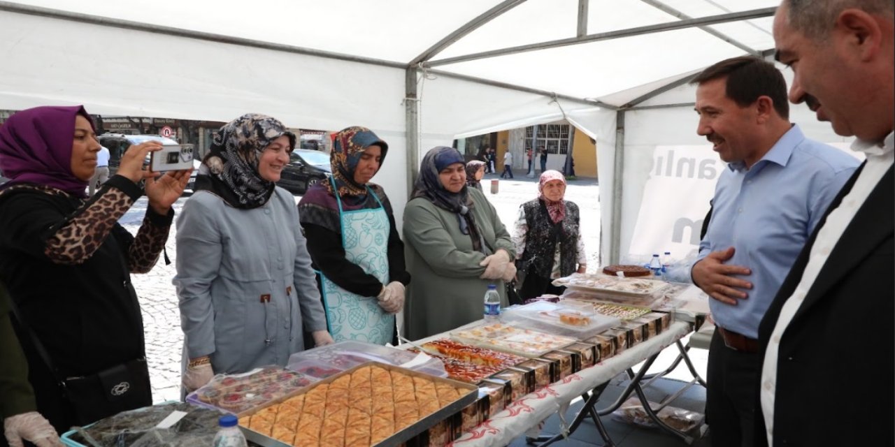 AK Parti Karatay’dan Gazze için kermes