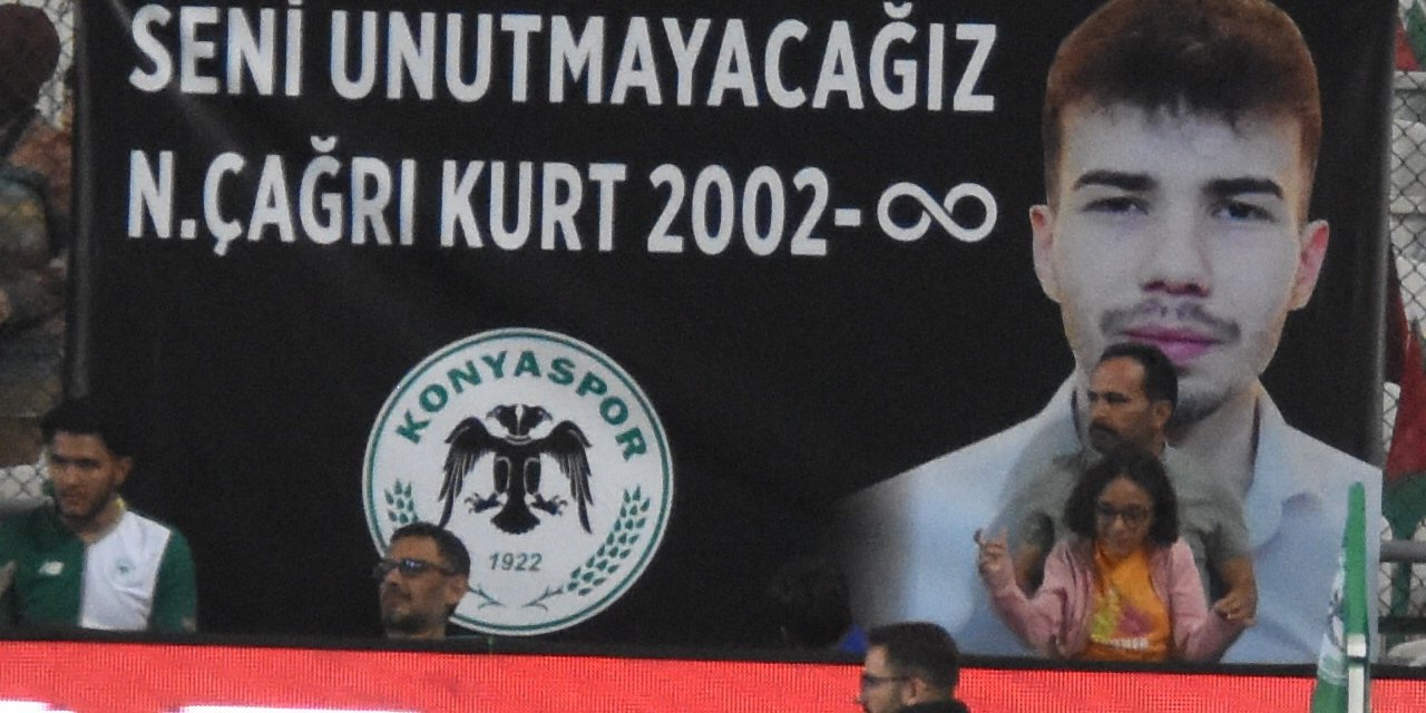 Konyaspor taraftarı kanserden vefat eden arkadaşlarını unutmadı