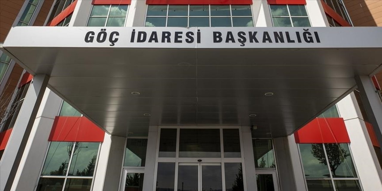 Göç İdaresi Başkanlığı, "noterlikler üzerinden sığınmacıların işlemlerinin yapıldığı" iddialarını yalanladı