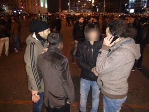 Taciz İddiasıyla İki Genç Gözaltına Alındı