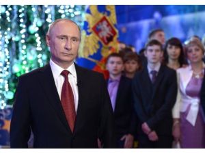 Putin’den Yeni Yıl Mesajı: Teröristlerin Kökünü Kazıyana Kadar Savaşacağız