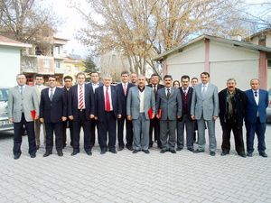 Eğitime destek verenler ödüllendirildi