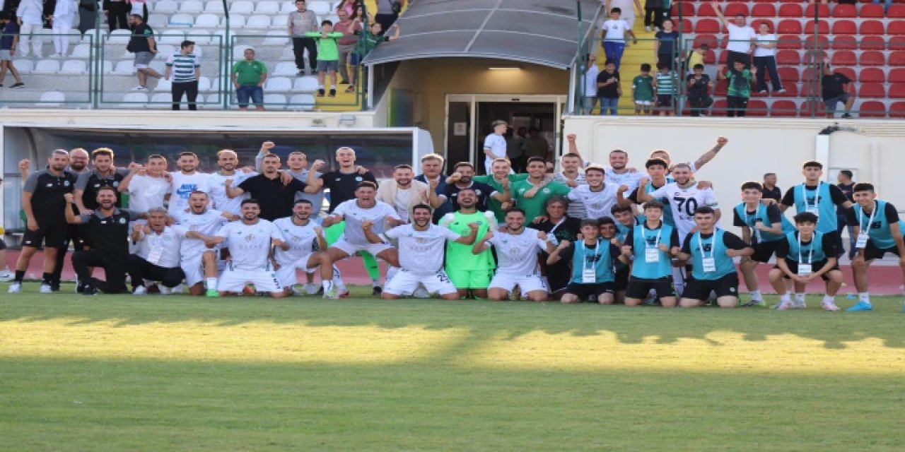 1922Konyaspor lige  galibiyetle başladı