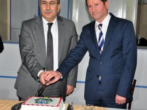 Manisa Valisi Savaş Yeni Yıla Ziyaretlerle Girdi