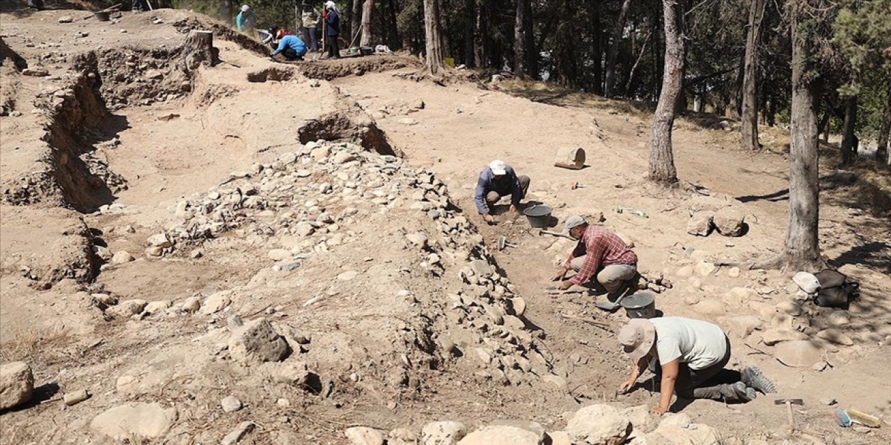 9 bin yıllık Yumuktepe Höyüğü'nde Hitit ve Bizans dönemlerinin izleri araştırılıyor