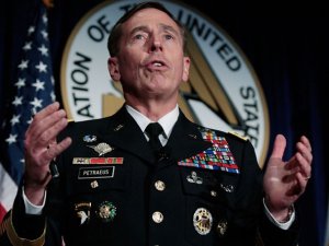 Çuvalcı general işbaşında