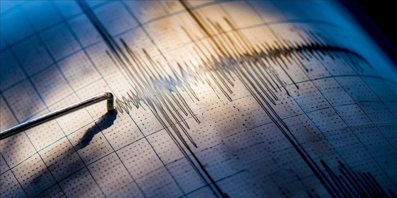 Ege Denizi'nde 4,3 büyüklüğünde deprem meydana geldi