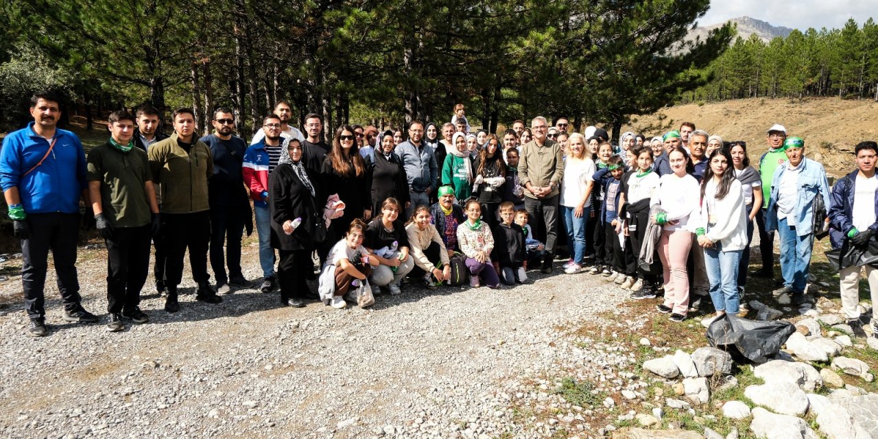 Seydişehir'de doğaya saygı yürüyüşü düzenlendi