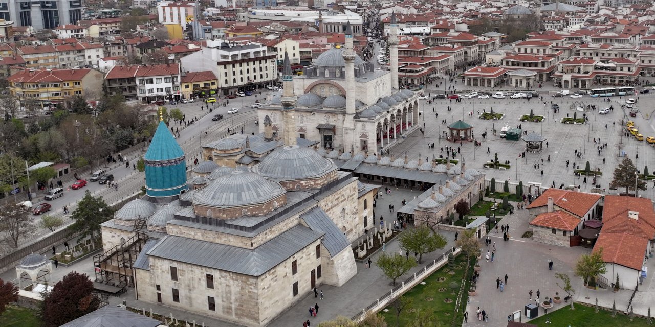 Konya büyük yarışmada  7 Avrupalı ile finalde