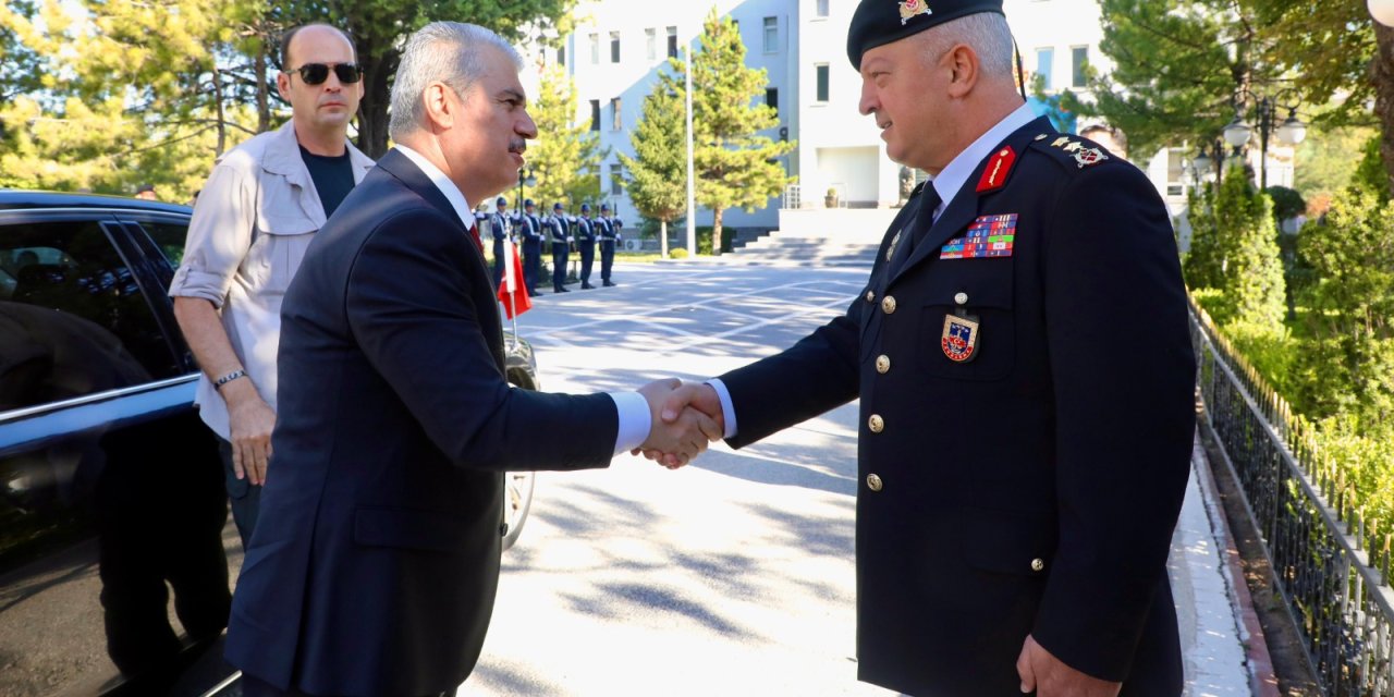 Vali Akın’dan İl Jandarma   Komutanlığı’na ziyaret