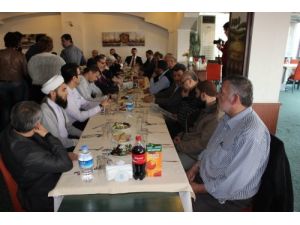 Uşak'ta 26 Stk'dan Açıklama: İslam Düşmanlarının Fitnesine Müsade Etmeyeceğiz