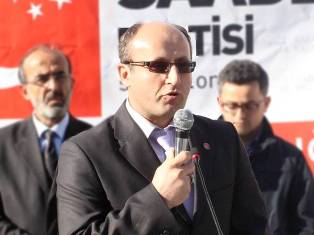 "İlçelerin nüfusu hızla düşüyor"