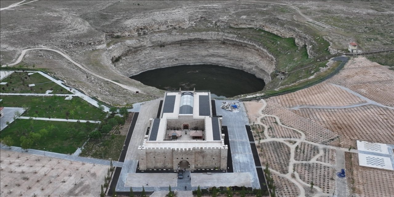 Obrukhan Kervansarayı ile tarih canlanıyor