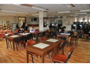 Omü Merkez Kütüphanesi 24 Saat Hizmet Verecek