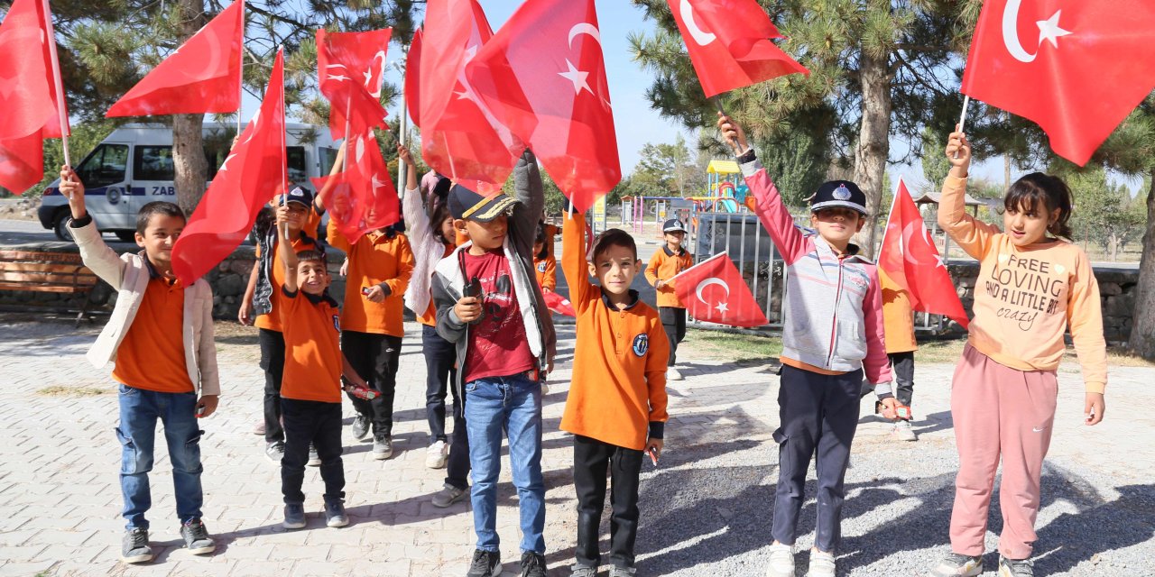 Cumhuriyet Bayramı   coşkusu Ereğli’de başladı