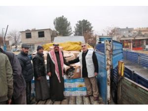 Kimse Yok Mu Bir Kamyon Yardım Malzemesini Suriye’ye Gönderdi
