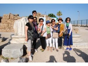 Koreli Turistler, Kültür Turunda Side Ve Xanthos Antik Kent'i Tercih Ediyor