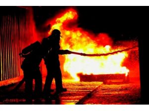 Denizli Belediyesi İtfaiyesi Bir Yılda 1375 Yangına Müdahale Etti