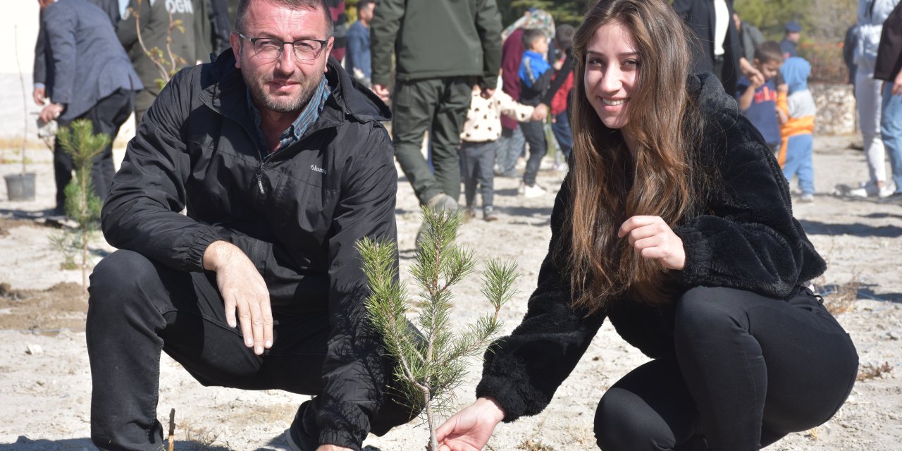 Organ bağışı kapsamında   fidanlar toprakla buluştu