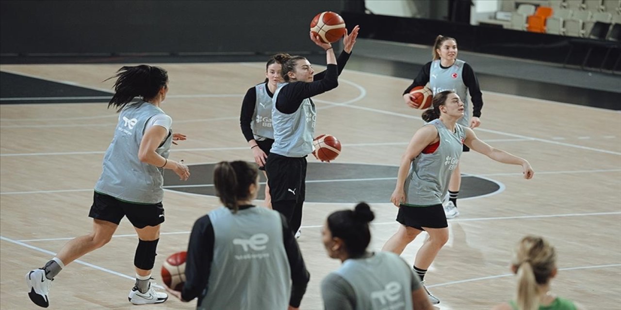 A Milli Kadın Basketbol Takımı, Slovakya maçının hazırlıklarını tamamladı