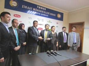 Taşpınar, görevi Çalış'a devretti